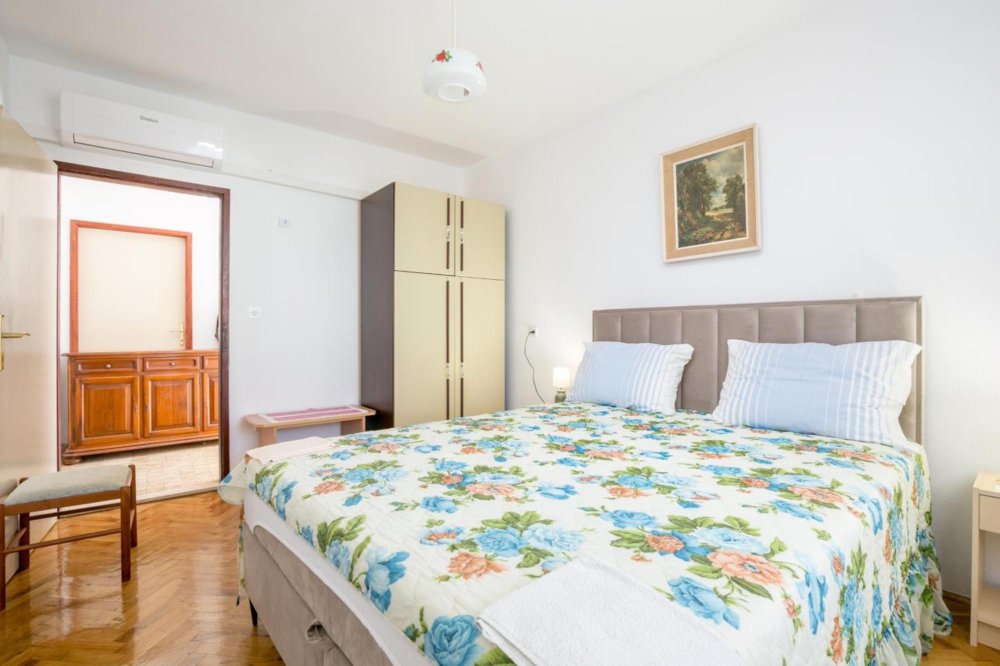 Apartment Okrug Gornji 1069A Трогир Экстерьер фото